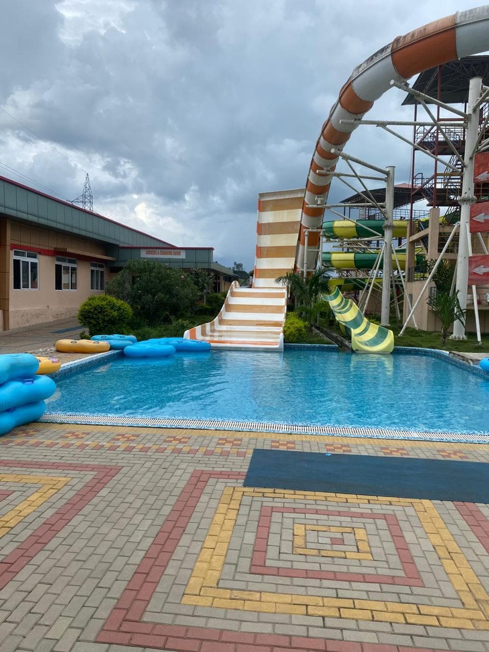 Swimming Pool 2